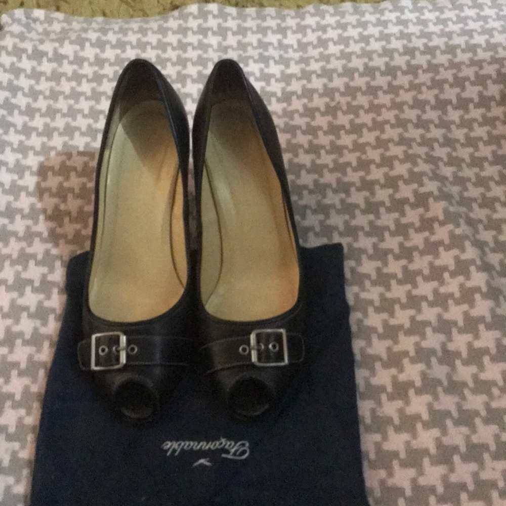 Faconnable heels